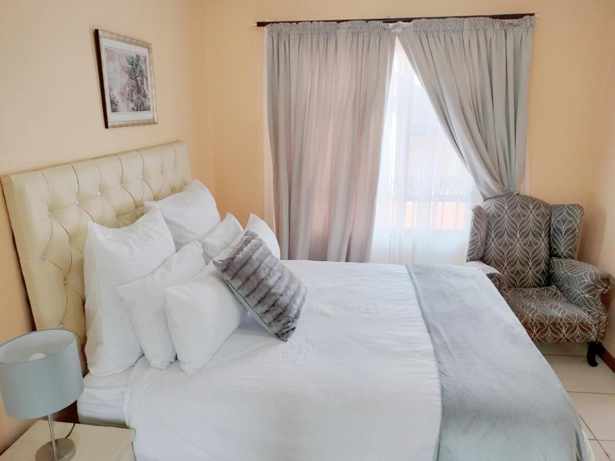 Sunrise Guesthouse Pretoria-Noord Dış mekan fotoğraf